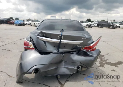 2015 Nissan Altima 2.5 z USA, uszkodzony, nr VIN 1N4AL3AP0FC286342